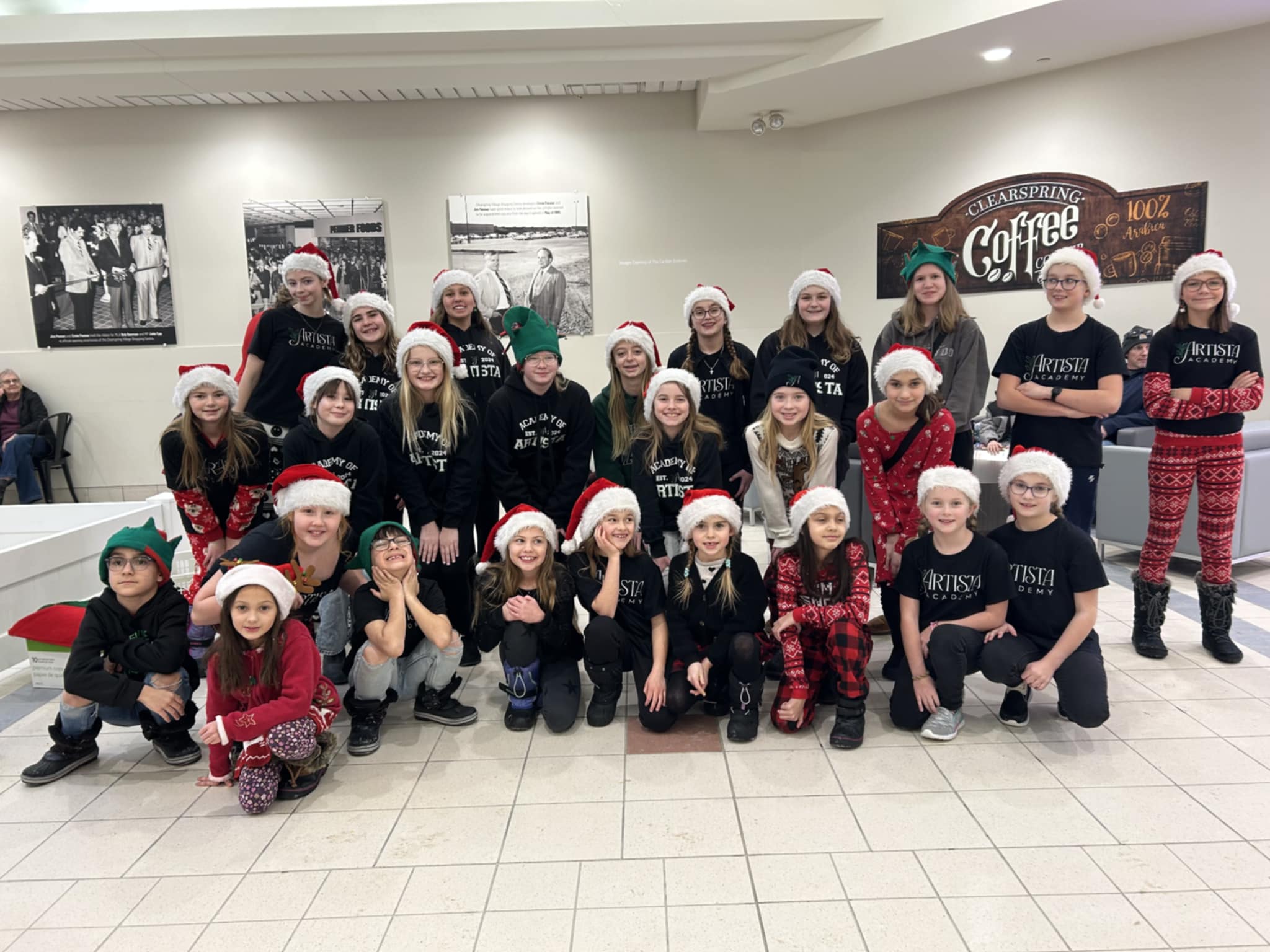 Artista Caroling for Cancer